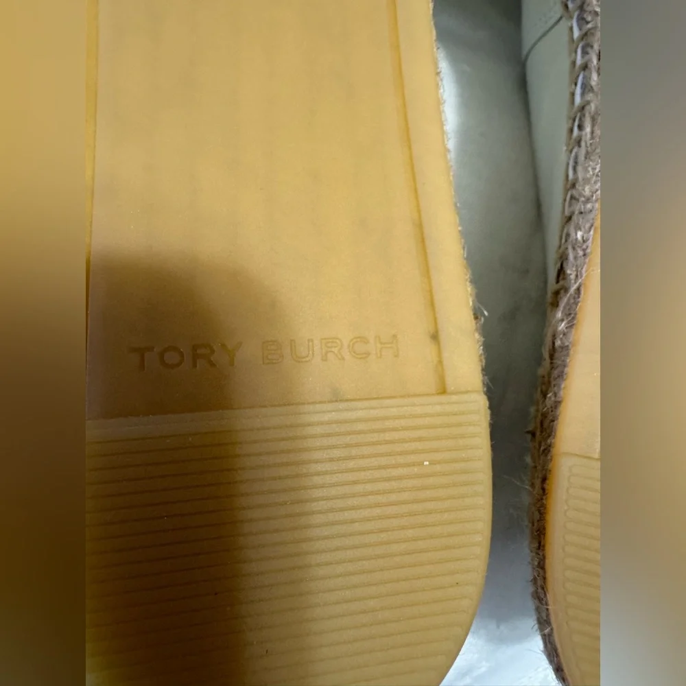 Tory Burch White Espadrille Flats Size 8.5